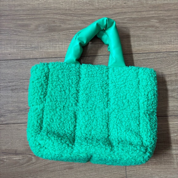 Topshop Recycled Green Quilted Tote Bag - Picture 2 of 9